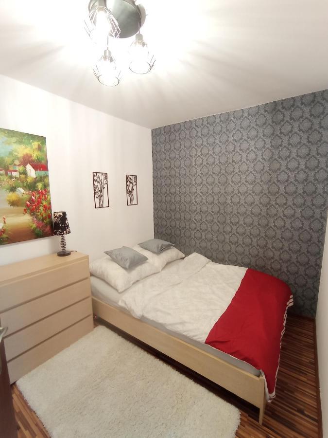 Mk Apartament III Жешов Екстериор снимка