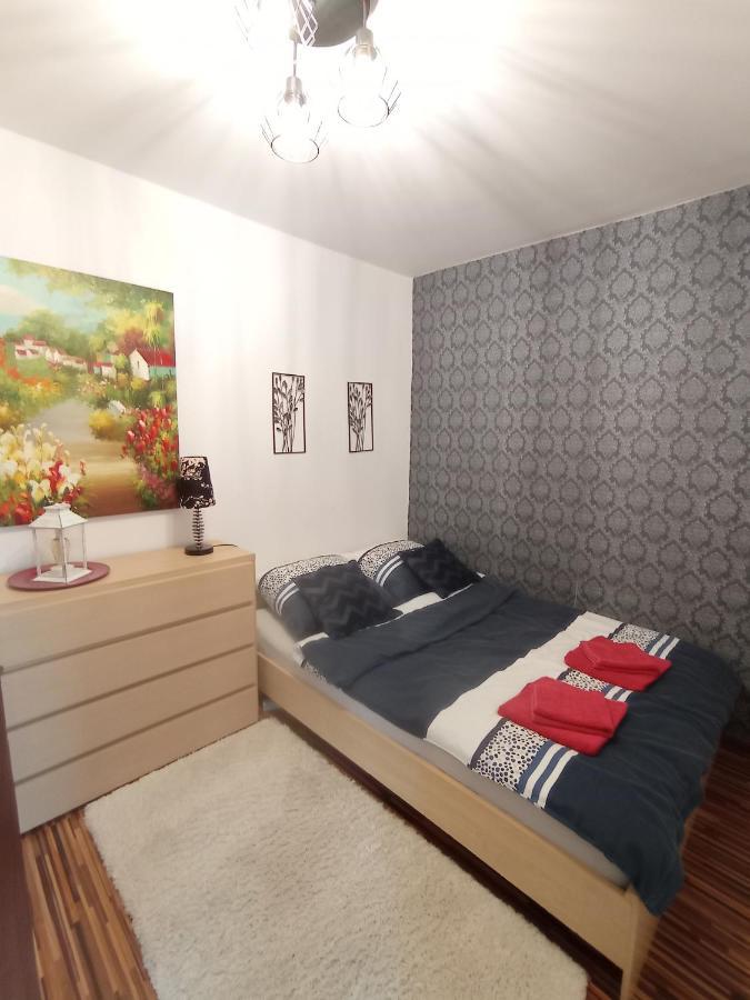 Mk Apartament III Жешов Екстериор снимка